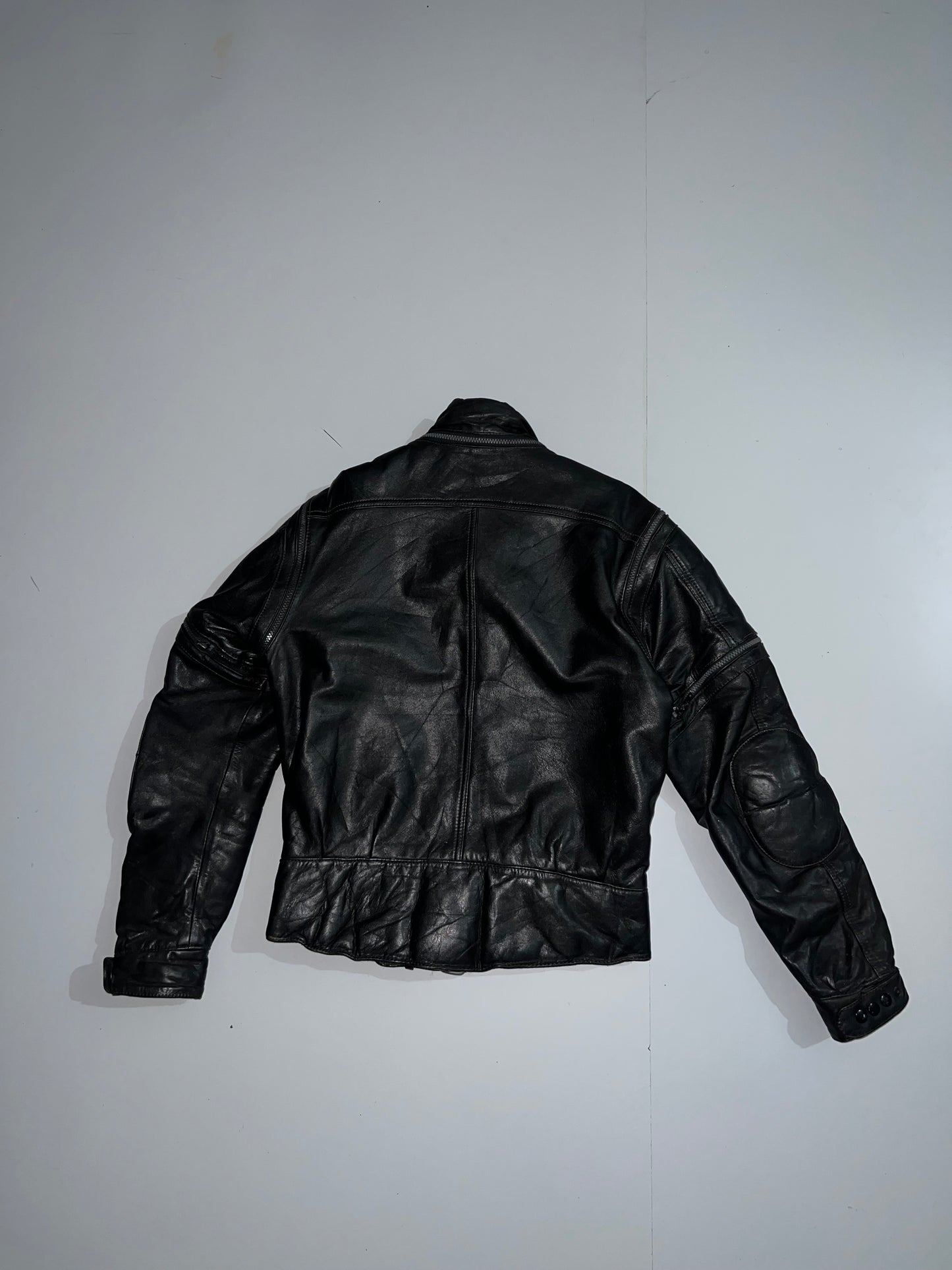 ZDetachable  Arms  (VERY RARE) Original Leather   Jacket (S/M)