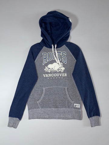 Roots Vancouver Canada Beaver Logo Colorblock Hoodie – Navy/Grey (S)