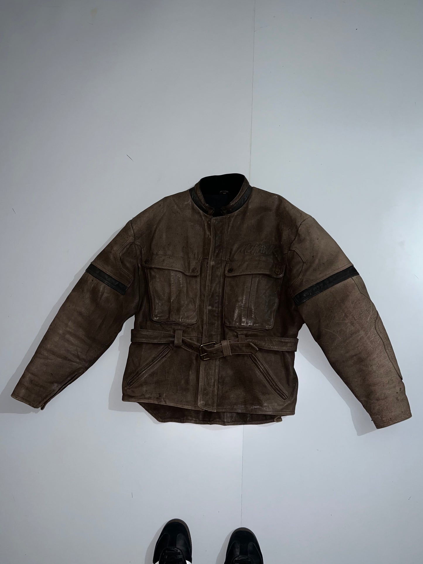ZSuper Premium    (ULTRA RARE)  (HEAVY)  Original Leather (2XL)