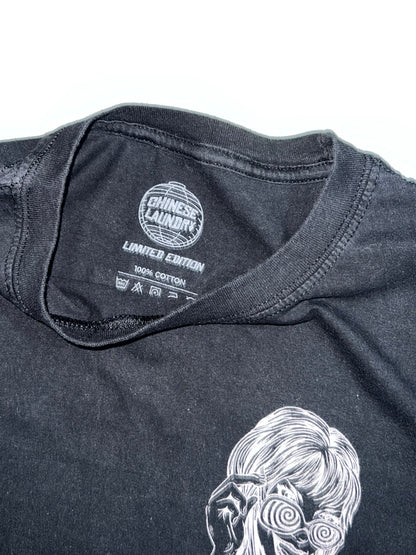 !                                                                      Premium Vintage tee Chinese Laundry Original (L/XL)