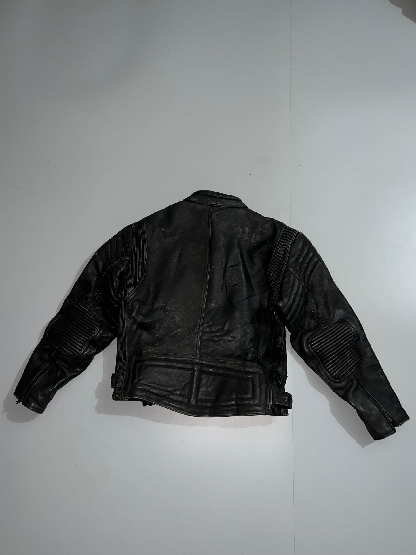 !                                                                                                                                                                                                         Super Premium Original Leather (RARE) (L)
