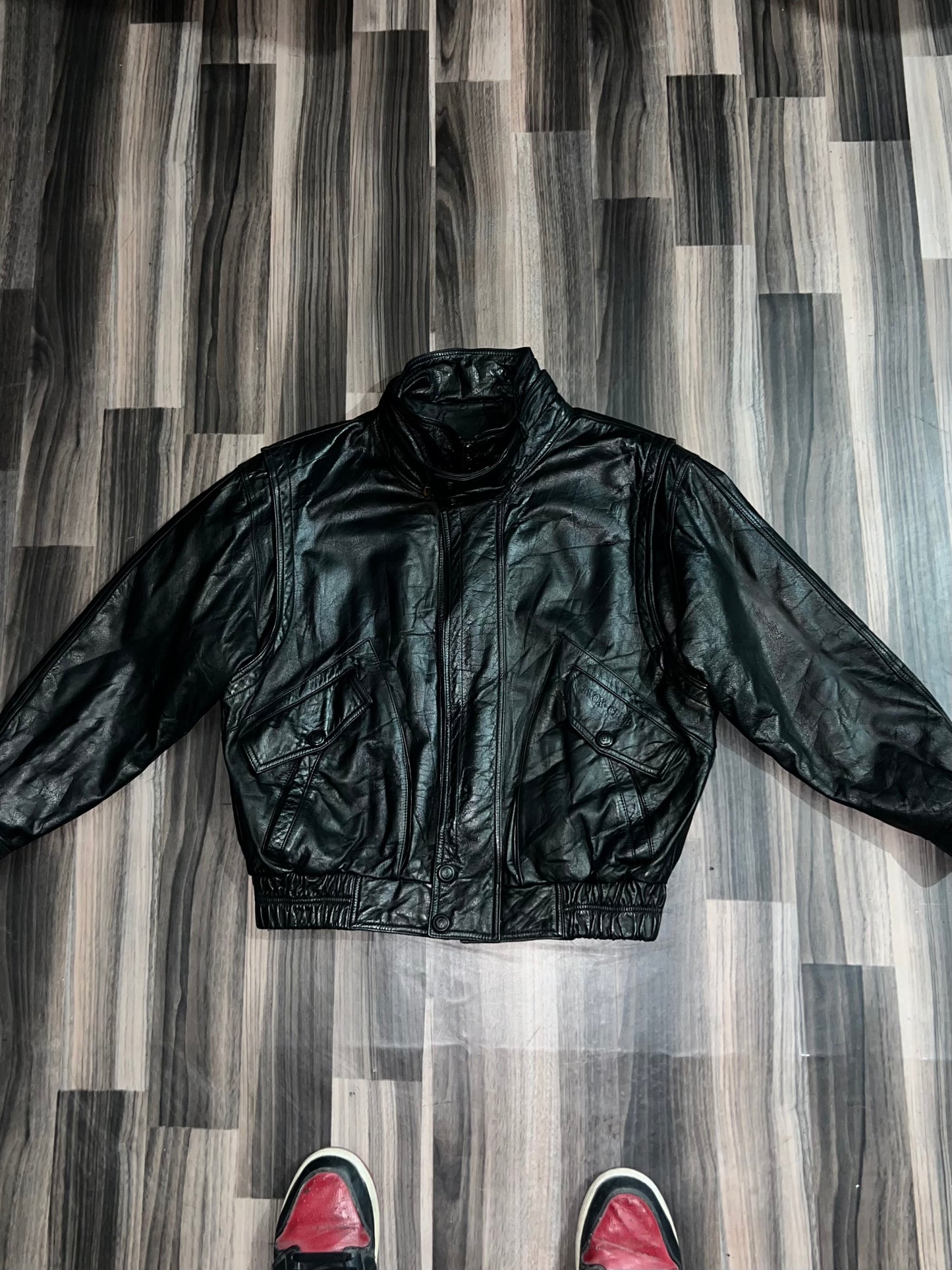 Ultra Premium Leather(Buy one get one free) M/L