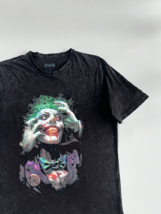 Batman’s Dc Joker Graphic Premium Acid Washed T-shirt (XL)