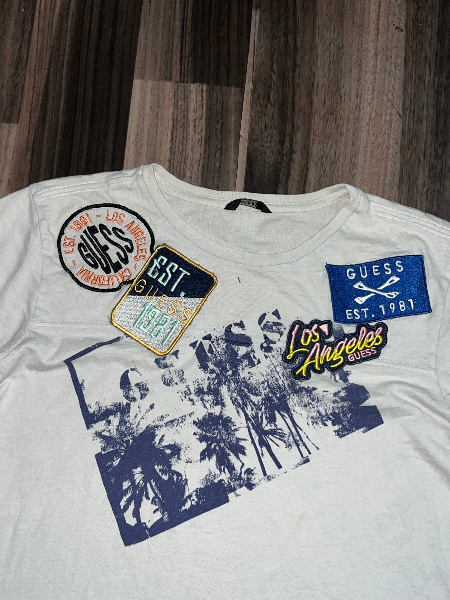 A *Original Guess Tee (XS)