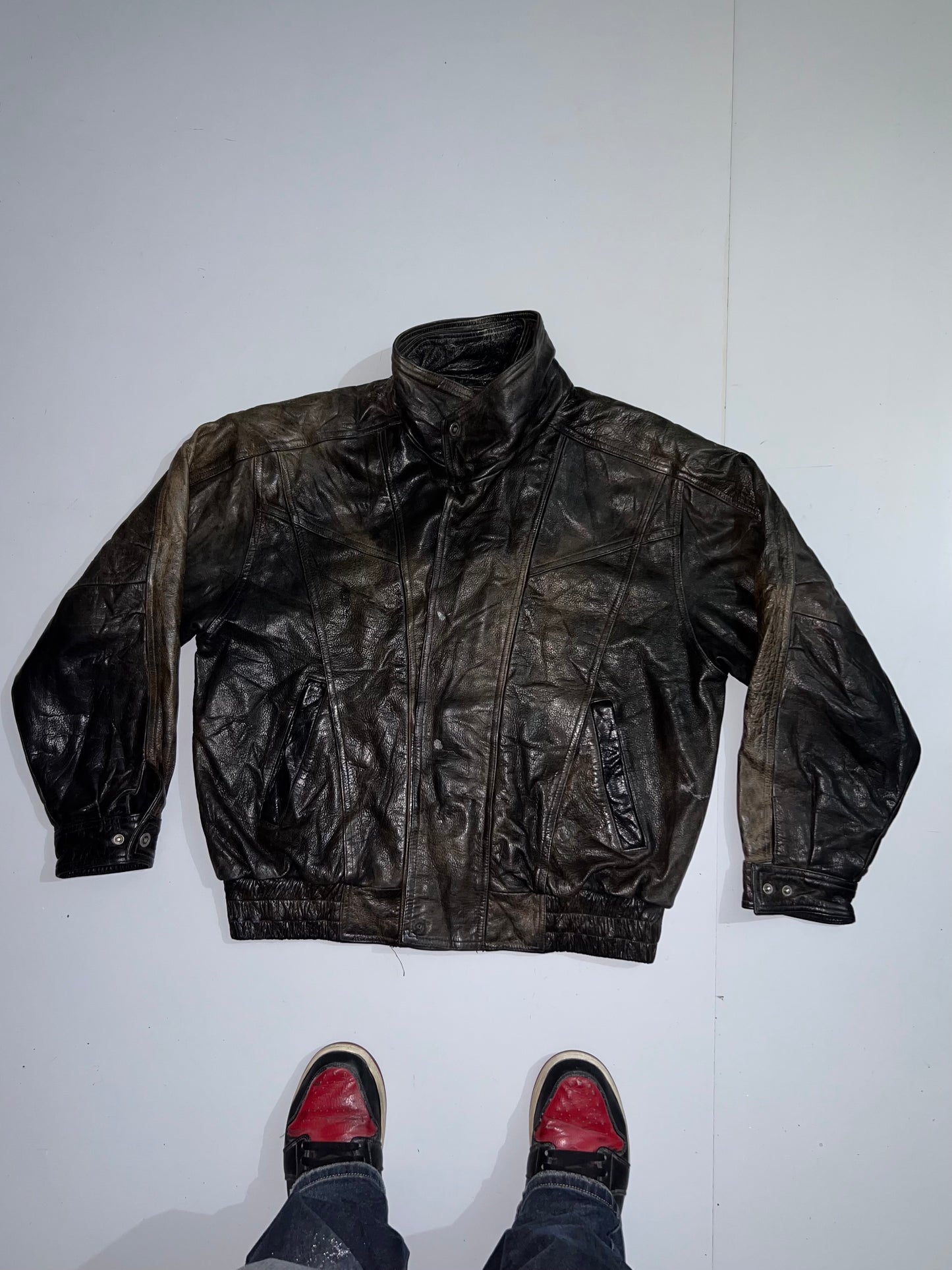 !Super Premium Original Leather (RARE) (L/XL)