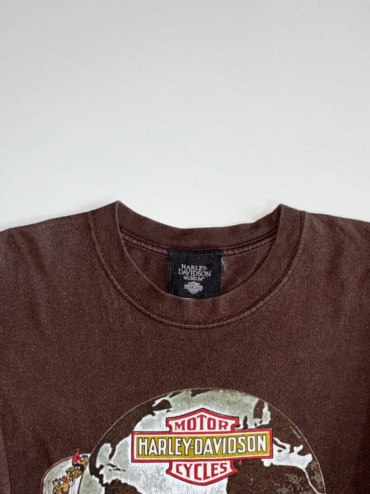Harley-Davidson Museum Milwaukee Globe Graphic Long Sleeve T-Shirt – Brown (M/L)