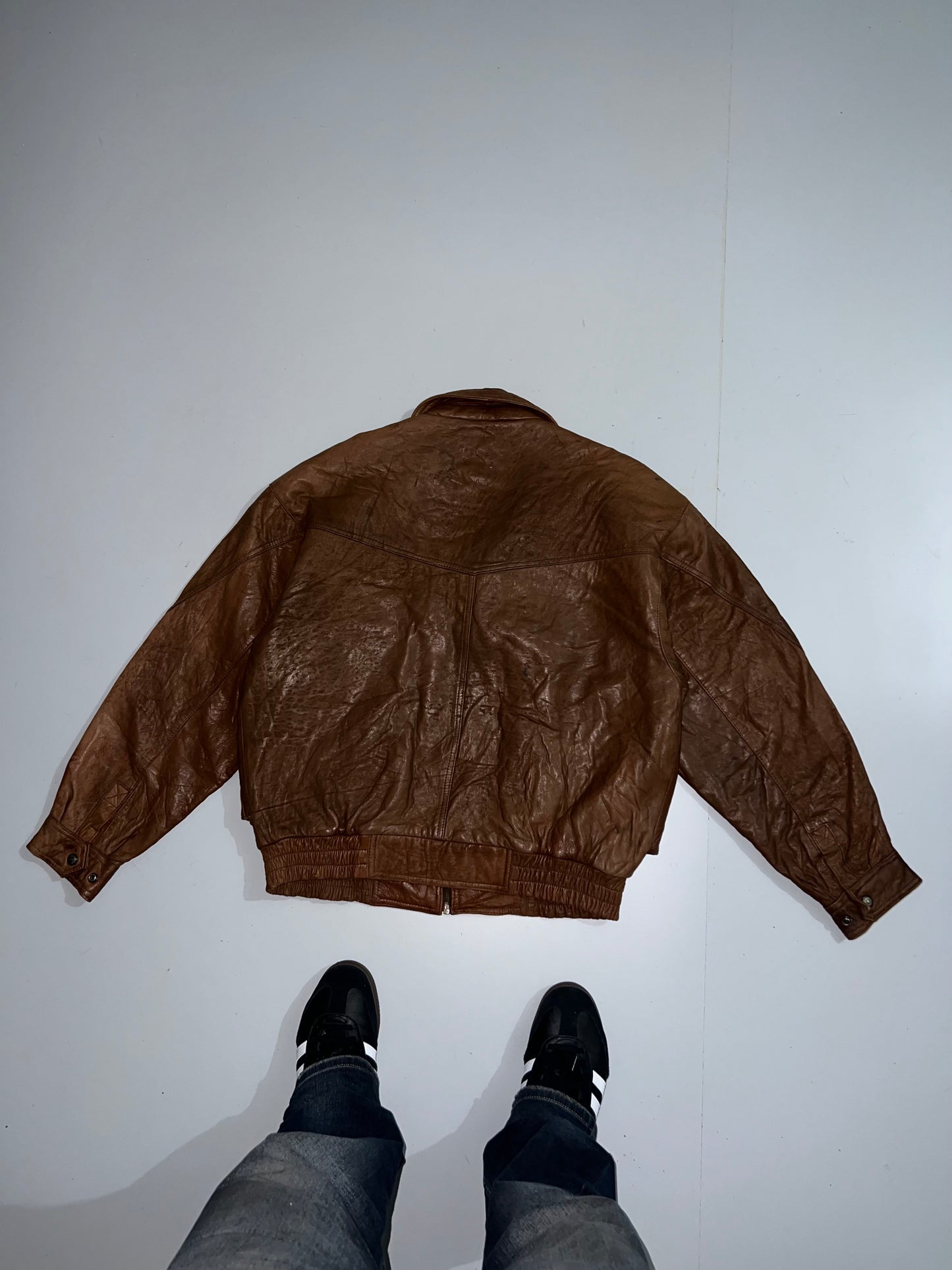 ! !               Super Premium Original Leather (RARE) (L/XL)