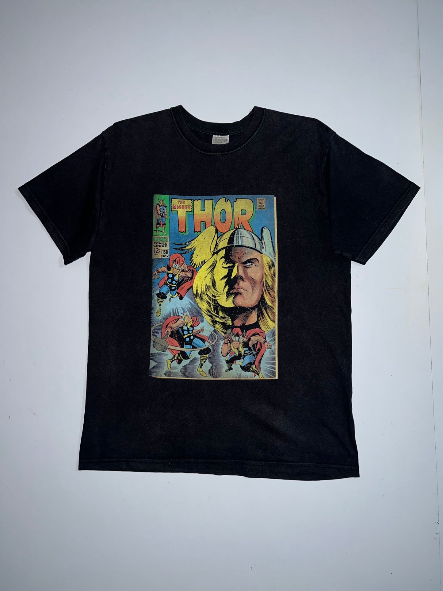 !                                                            Marvel Comic Authentic Vintage tee Size - (M)
