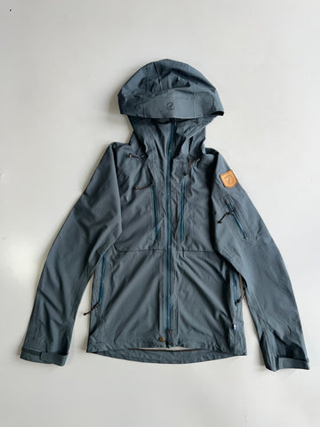 Fjällräven Women’s Eco-Shell Hooded Jacket (XS/S)