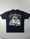 Akademiks "Dollar Dreams Corner Hustlin" Graphic T-Shirt – Black (2XL)