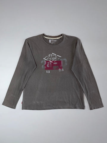 Levi’s Red Tab “Super Service” Graphic Long Sleeve Tee (L)