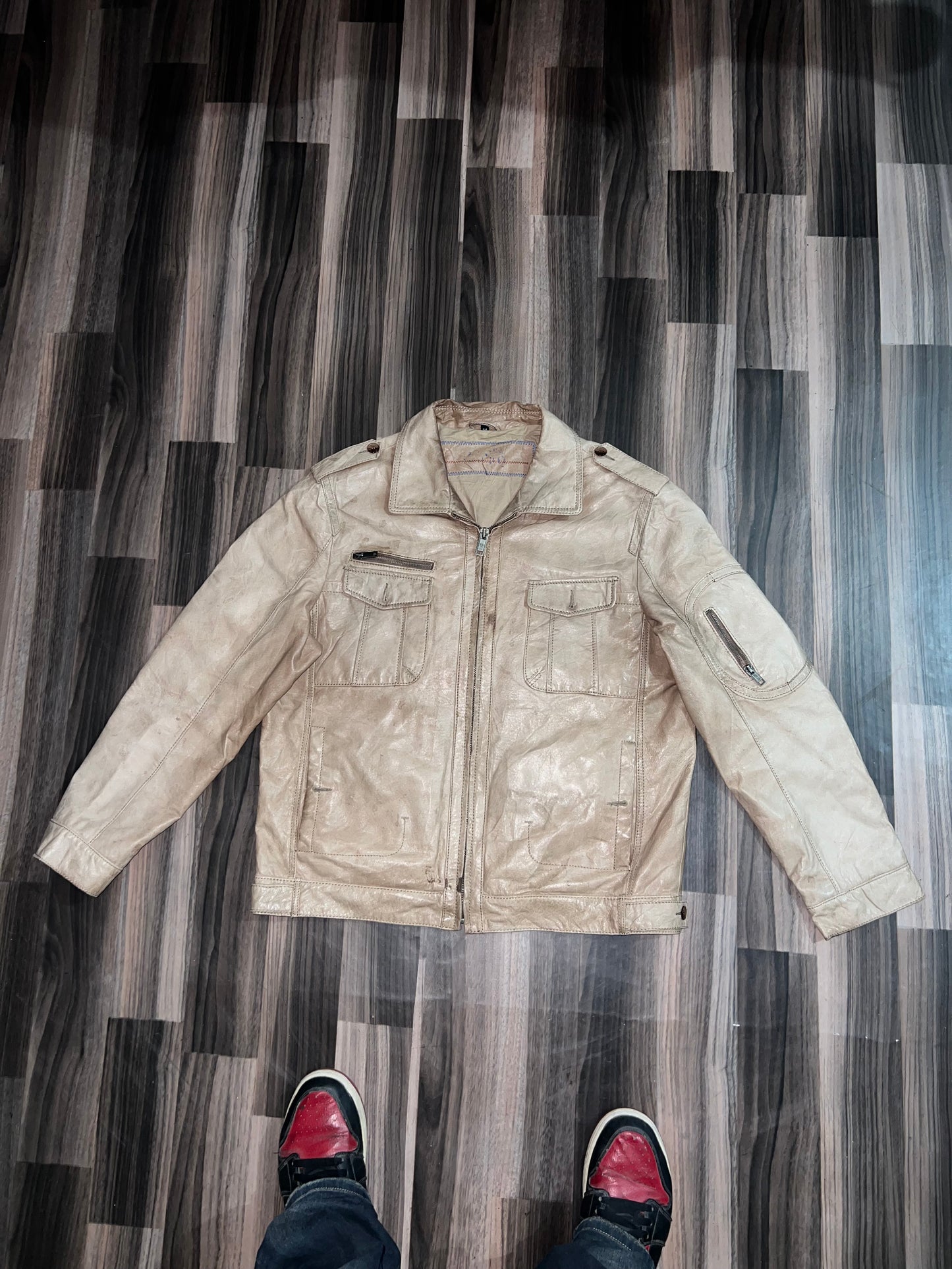 ZPremium Leather (Buy one get one free) L/XL
