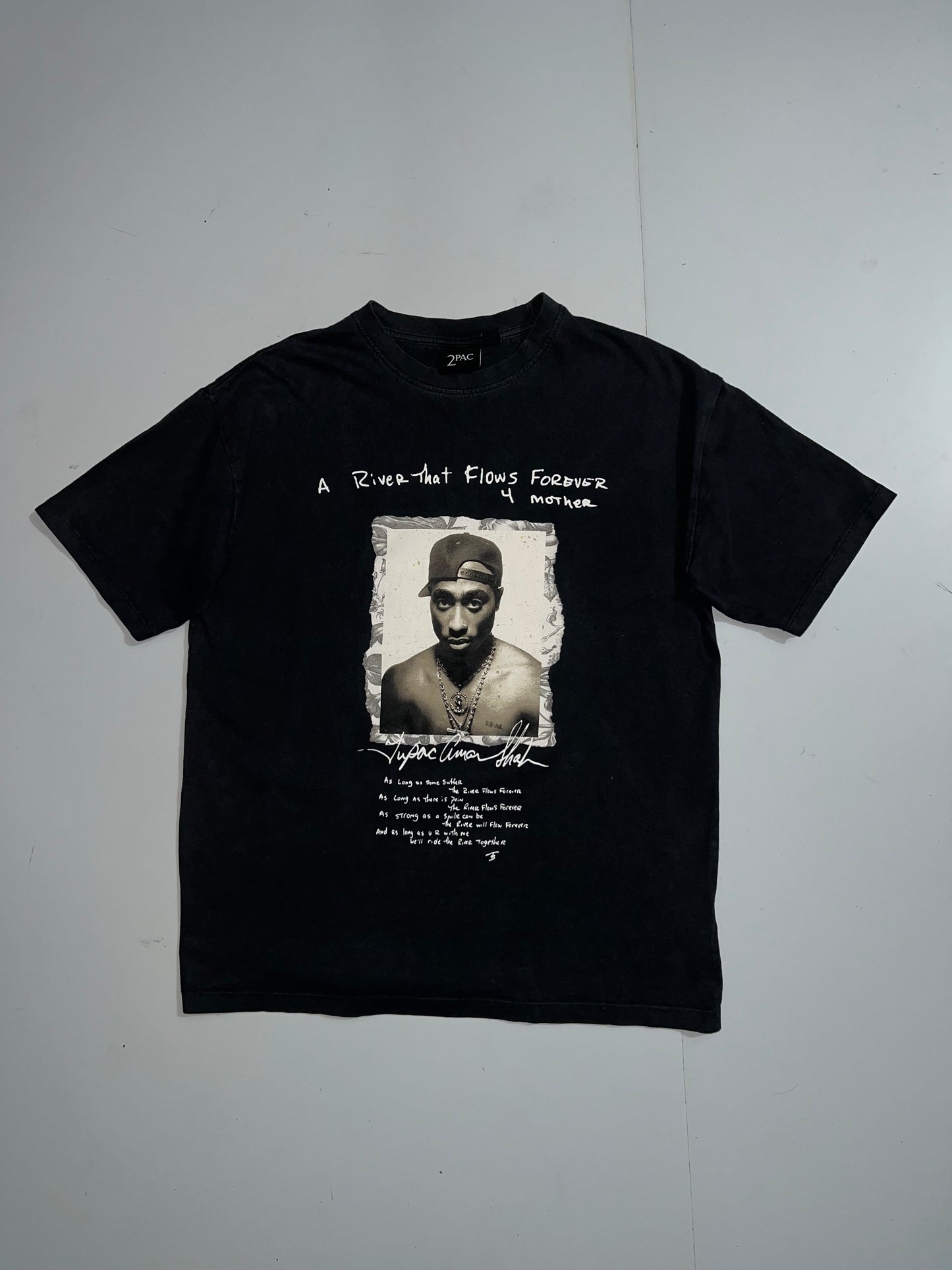 !                                                                              Vintage 2 PAC Original Tee (M/S)