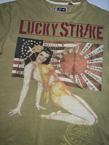 !                                                                        Rare Joe Browns Lucky strike Pin up tee (M)  (RARE FIND)
