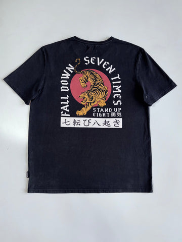 Vintage Japanese Premium Graphic Printed T-Shirt (M/L)