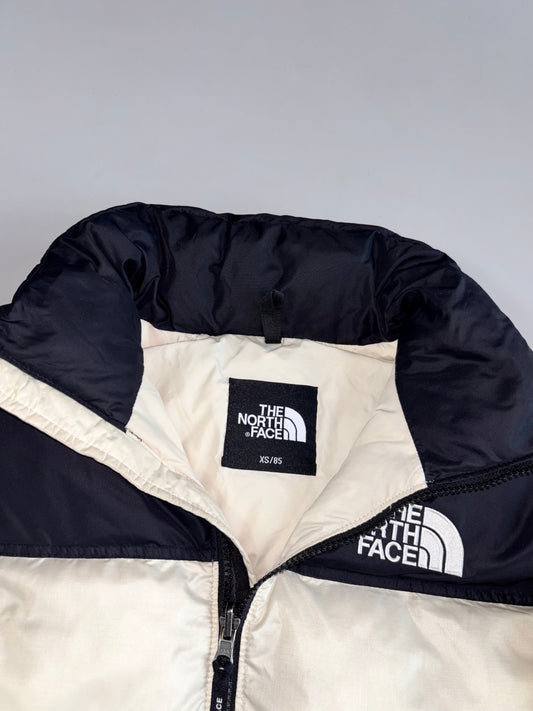 The North Face Nuptse Puffer Jacket with Hidden Collar Cap (M)