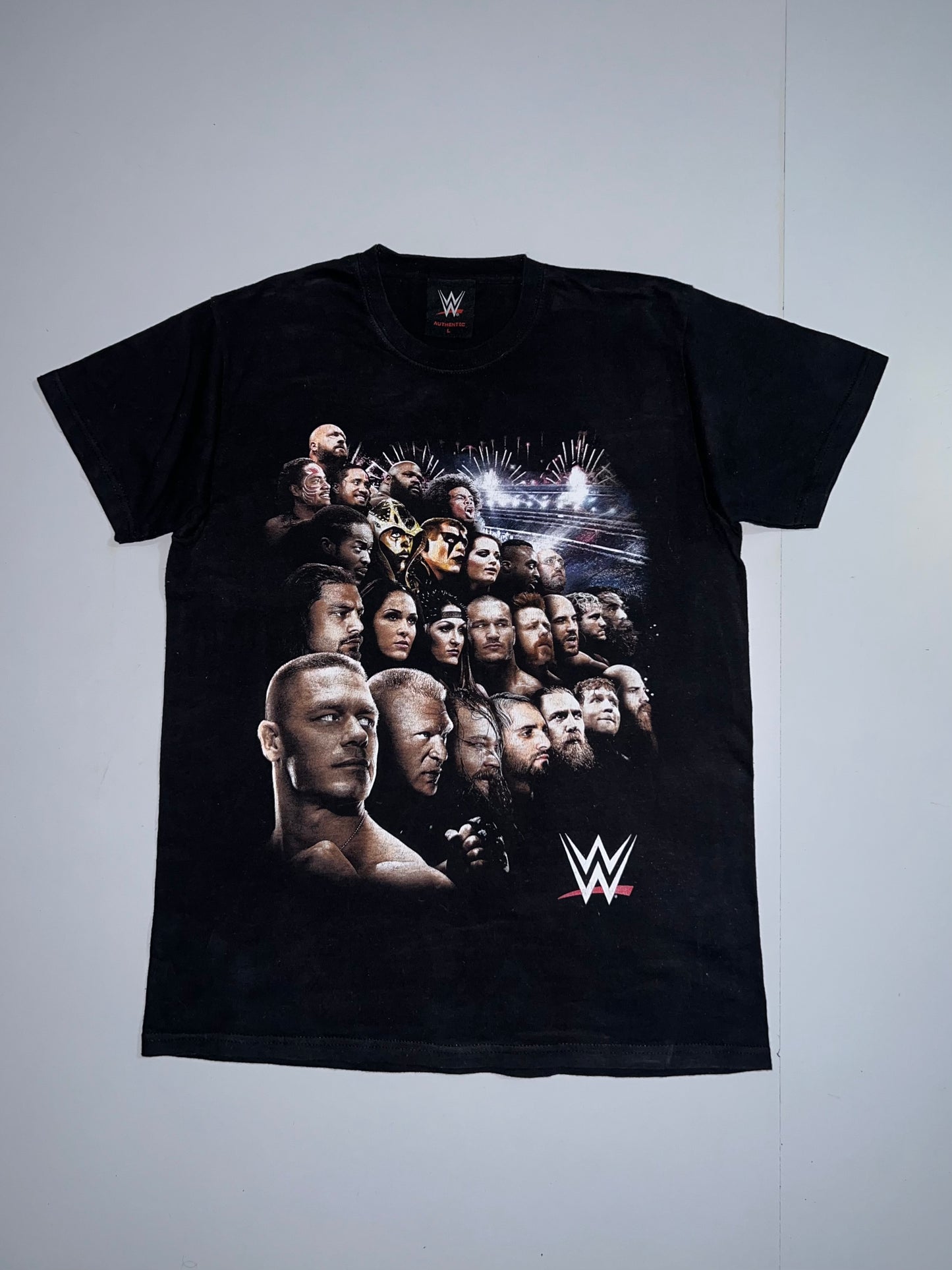 !                                                                                                 Wwe Authentic Original Tee Size - (L)