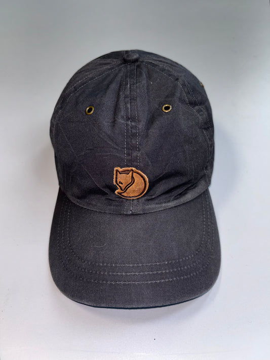 Fjällräven | Waxed Canvas Leather Fox Patch | Dad Cap | Adjustable