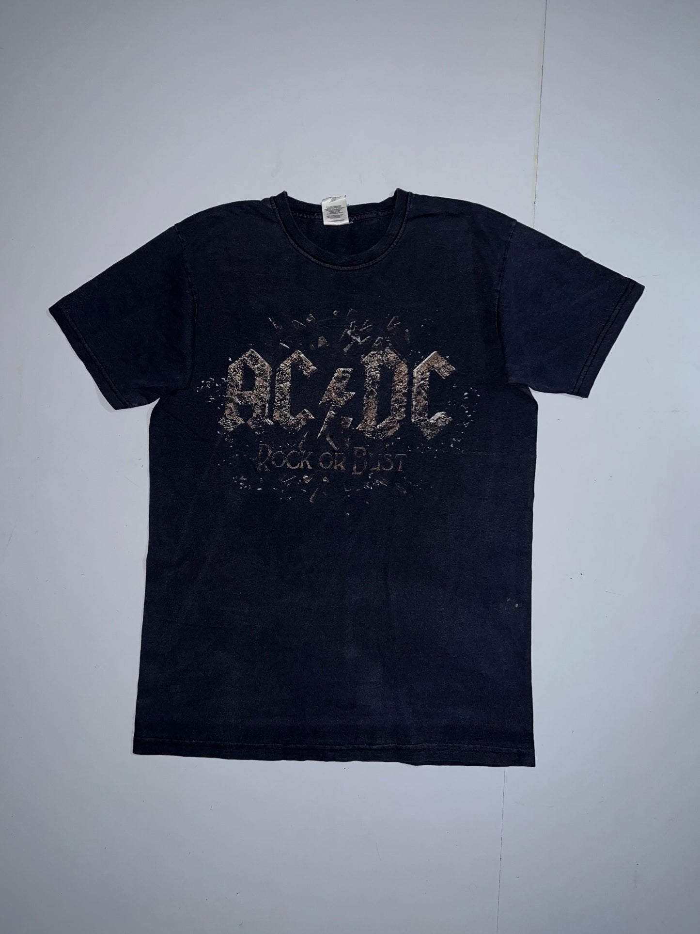 !                           ACDC Band Tee (S)
