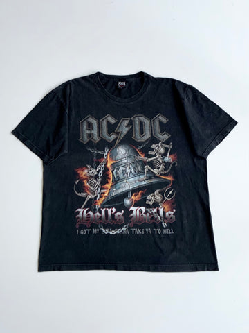 AC/DC Hell's Bells Graphic Band Tee – Black (XL)
