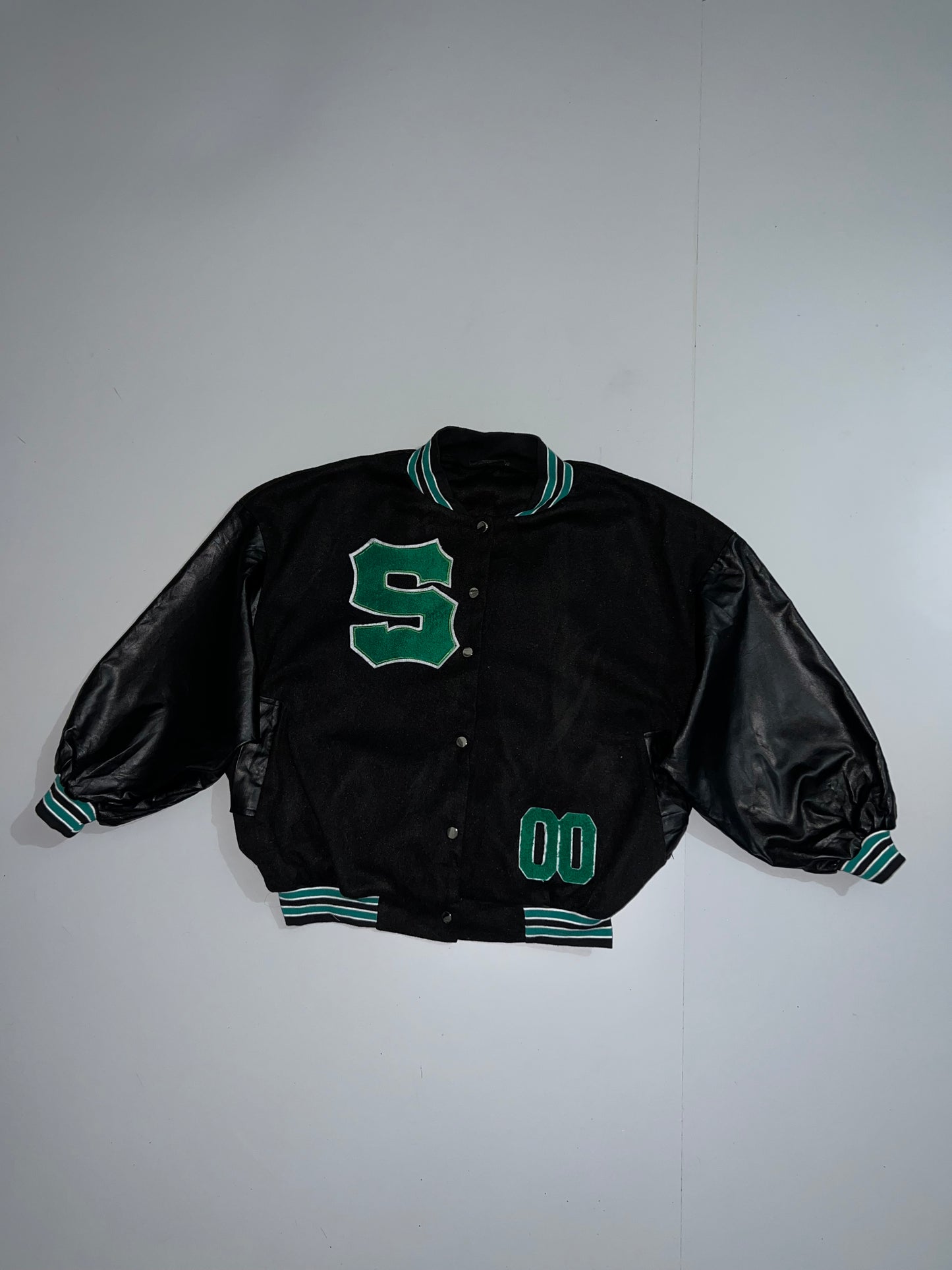 ZSuper Premium Varsity Jacket Leather sleeve  OVERSIZED (S)