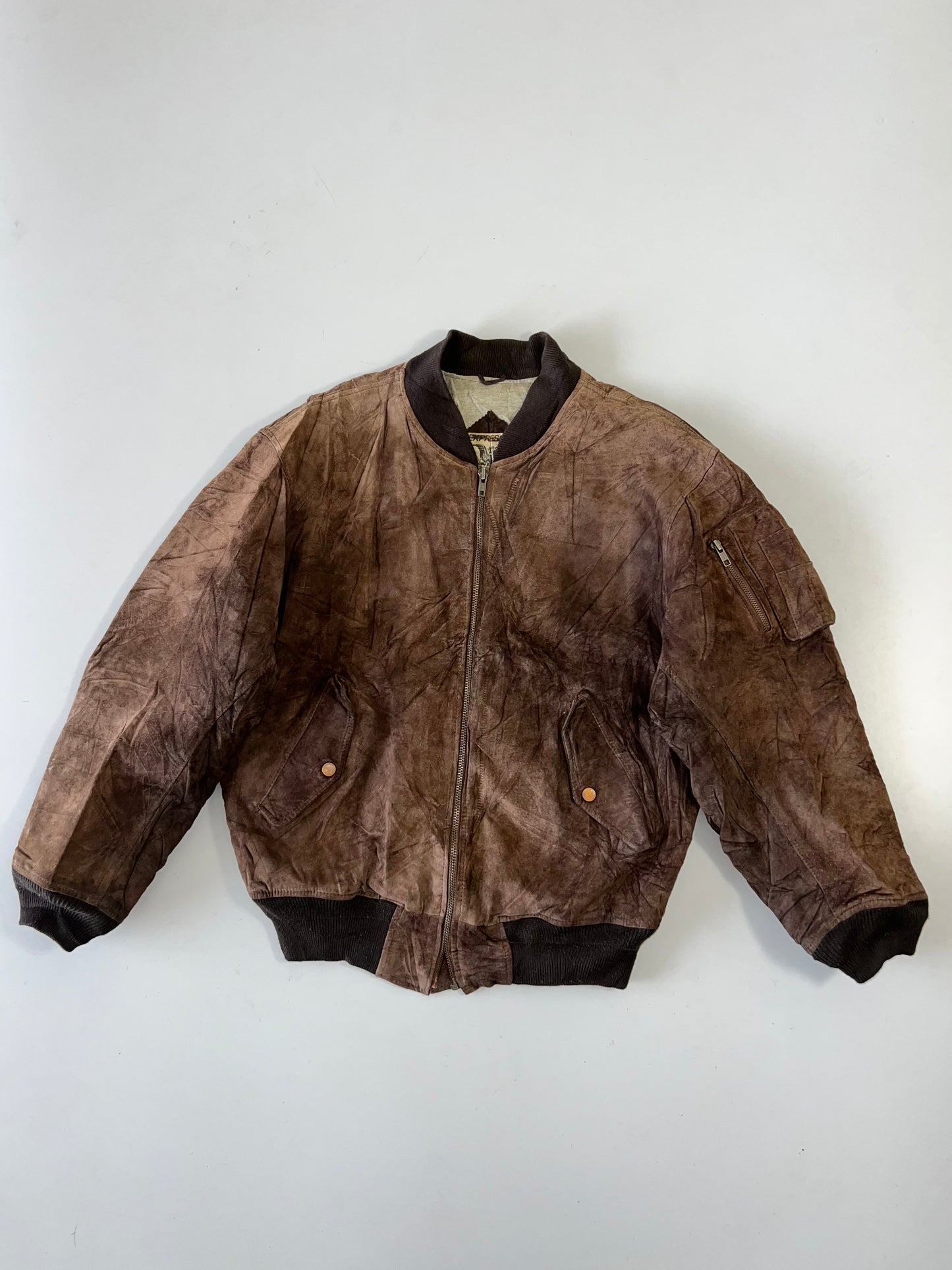 !                                                                                                                      Super Premium Original Sued Leather (L)