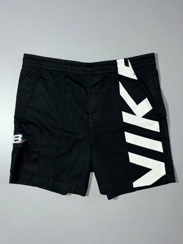 Nike SB Big Logo Cargo Shorts (W:34 |L:16)
