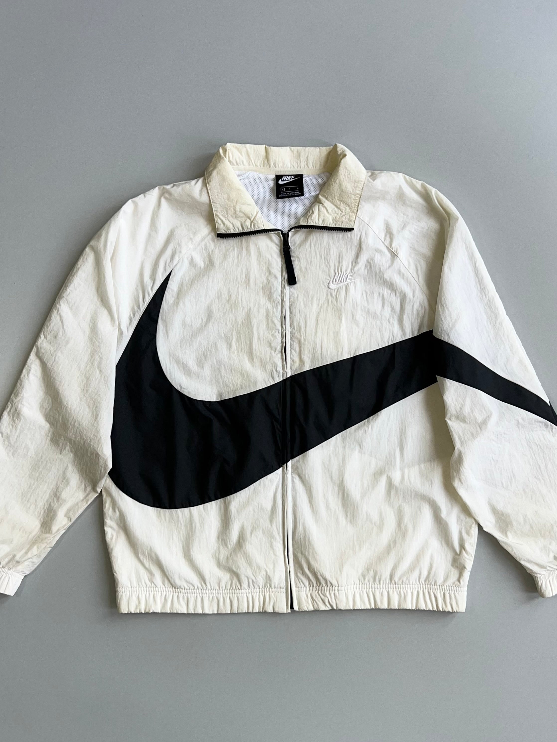 【美品】NIKE Big Swoosh Woven Set Up Nike Sportswear Big Swoosh Woven Jacket (L) – Drip Drop Attire