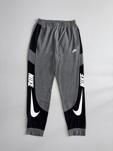 Nike Sweatpants (W:28) (L:40)