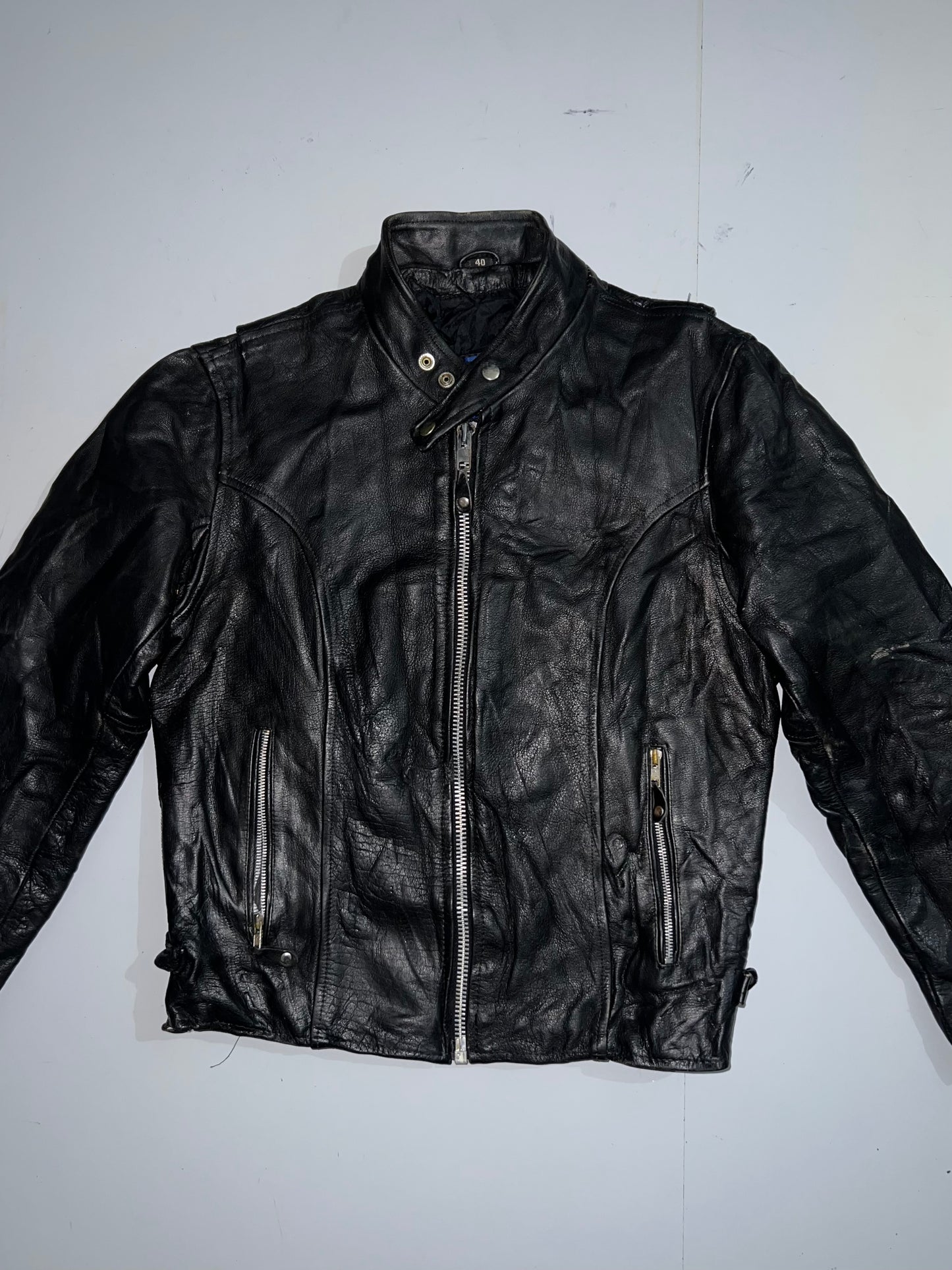 !              Super Rare Original Leather (S/M)