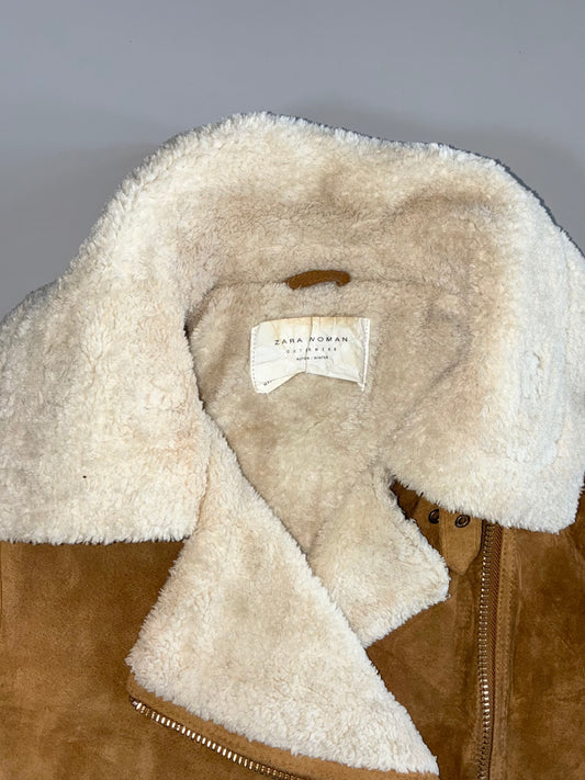 Zara Womens Outerwear Premium Original Sued Leather Jacket (Furr Inside (S/M)