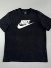 Nike Futura Logo Tee – Black Classic Crewneck (2XL)