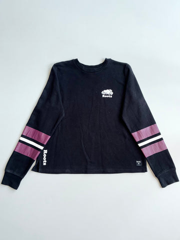 Roots Beaver Logo Striped Sleeve Crewneck Sweatshirt – Black/Plum women’s(S)