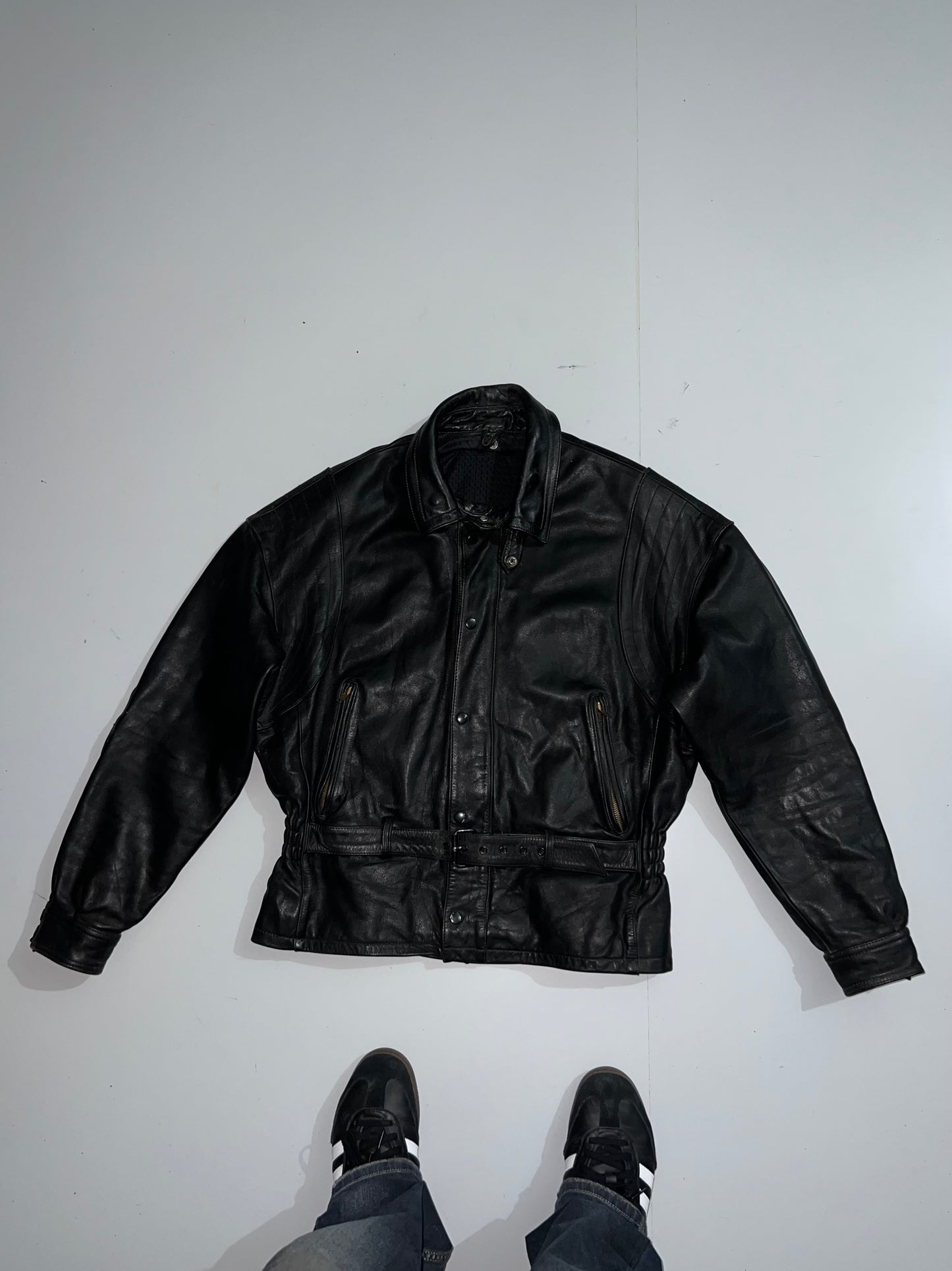 !             Super Premium Original Leather (RARE) (XL/2XL)