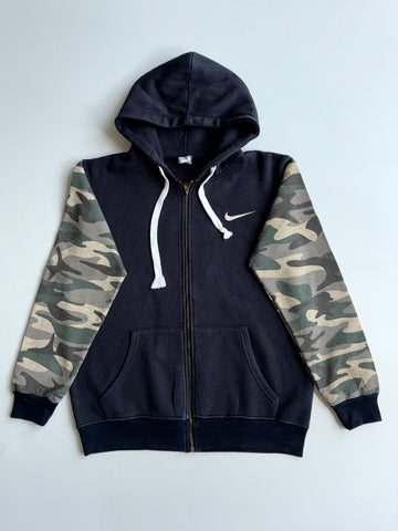 Vintage Y2K Nike Black Camo Sleeve Zip-Up Hoodie (M)