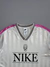 Nike Retro Soccer Jersey – White/Pink Striped (L)