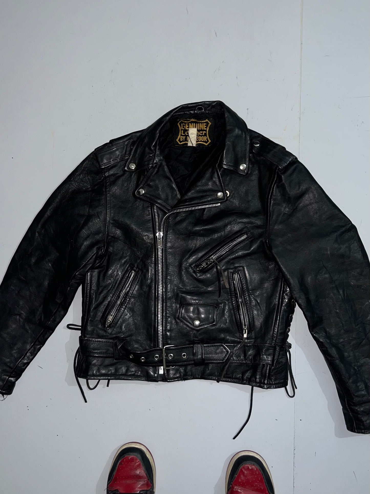 Zuper Premium Original Leather (S/M)