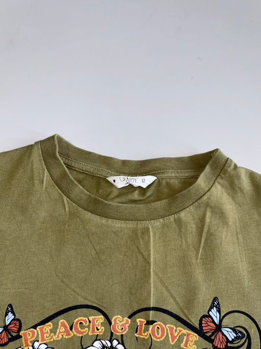 Vintage Peace & Love Graphic Printed T-shirt (S)