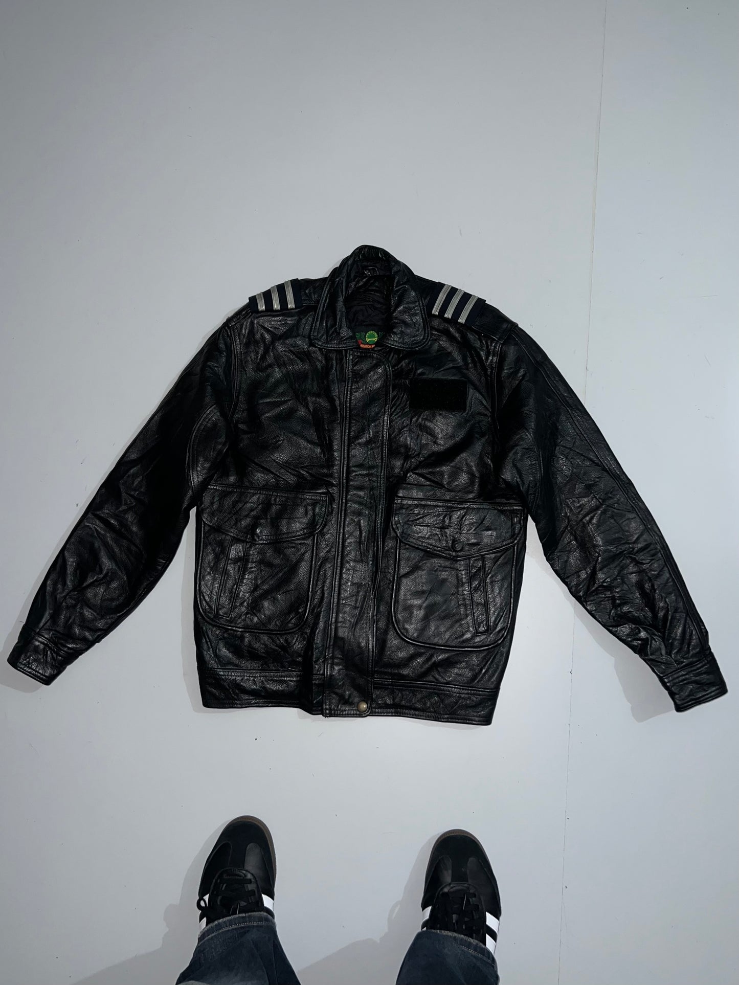 zSuper Premium Original Leather (S)