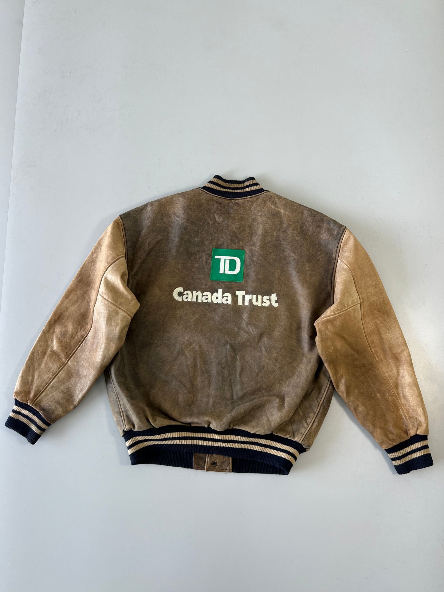 !                                             Roots Canada Original Leather Jacket (XL/2XL)