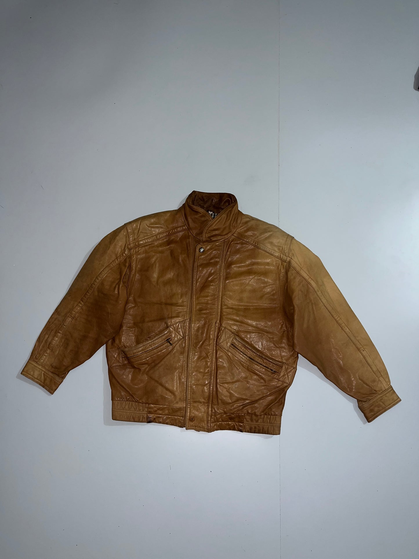 !                                                                                                                                           Super Premium Original Leather (RARE) Jacket (XL)