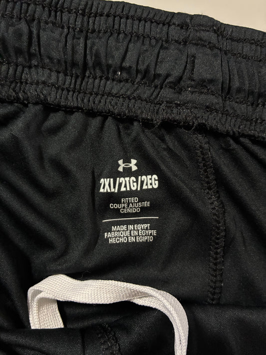 Under Armour Athletic Shorts (W:19) (L:34)