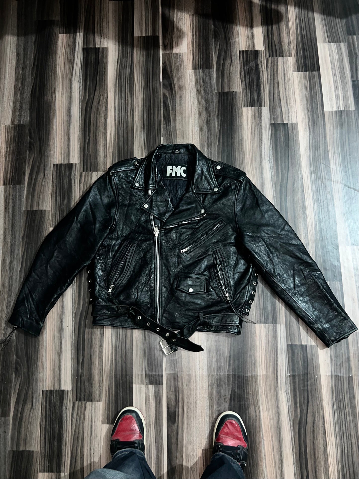 ZPremium Leather(BOGO) M/L
