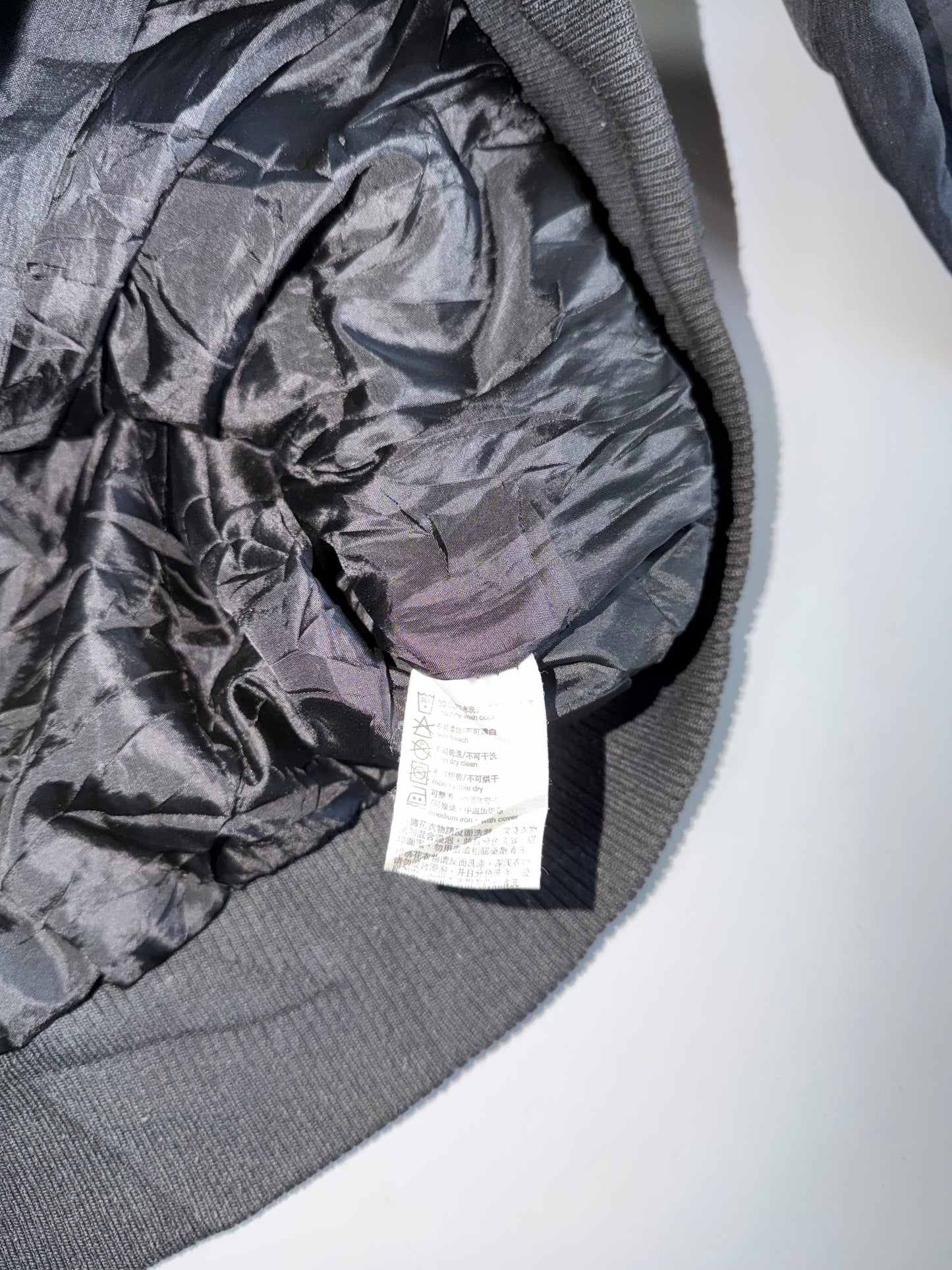 !        Vintage NBA Miami Heat Varsity Bomber Jacket (XL)