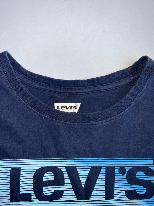 Levi’s Wavy Repeat Logo Graphic T-Shirt (XS)