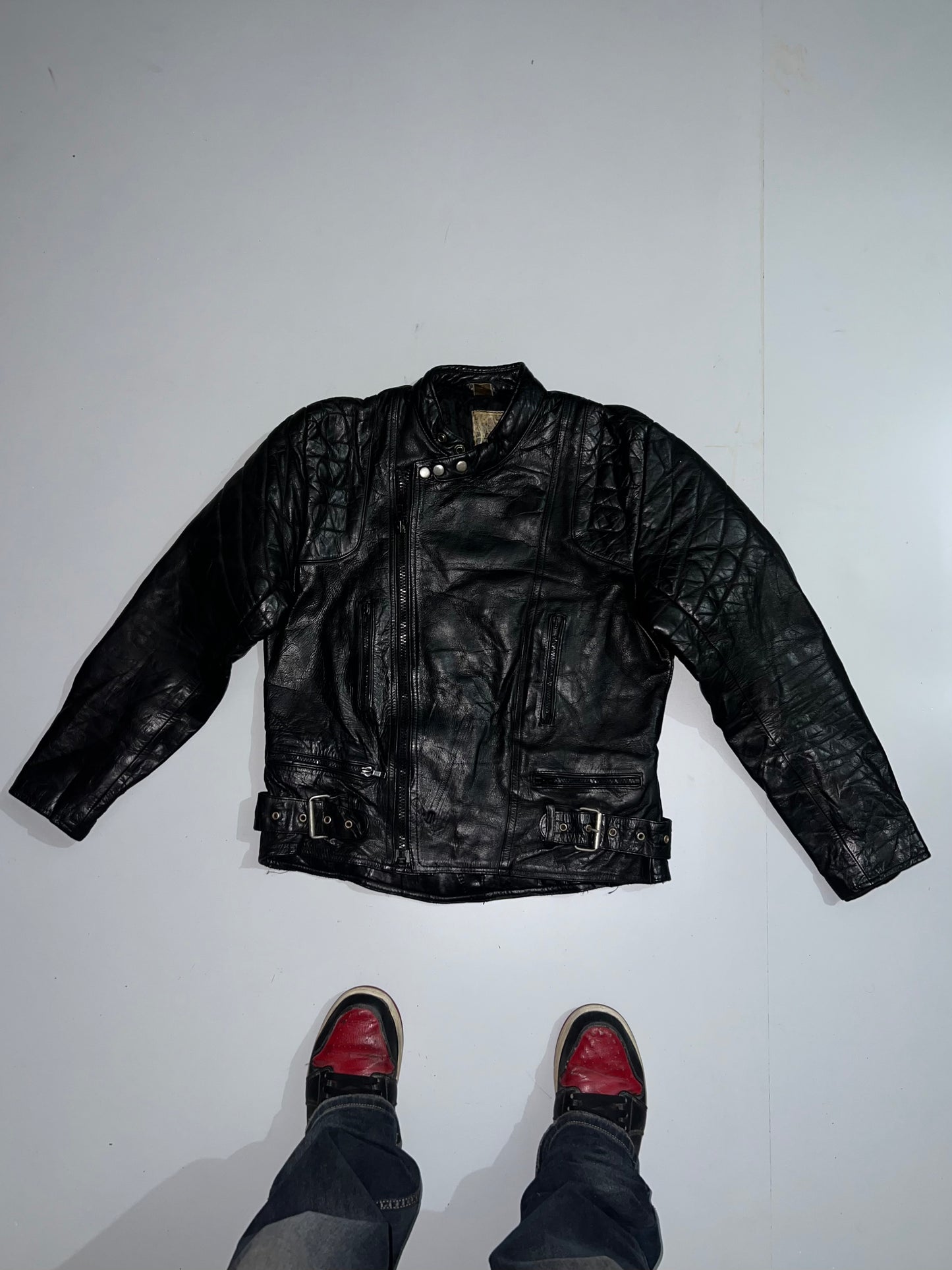 ZUltra Rare Super Premium Original Leather with padding (M)