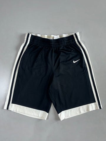 Nike Black & White Dri-Fit Basketball Shorts (W:32|L:22)