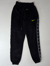 Nike Swoosh Repeat Logo Side Stripe Fleece Joggers – Black (W:22) (L:38)