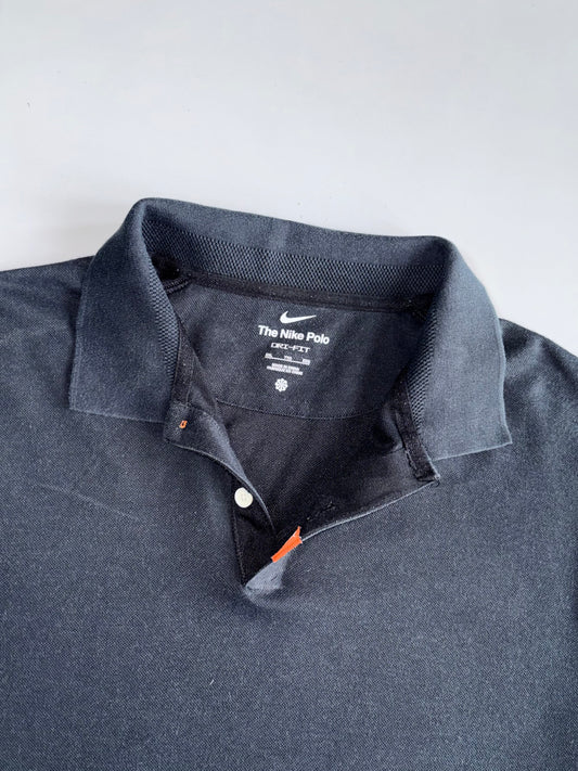 Vintage Nike’s Premium Original Polo T-shirt (XL)
