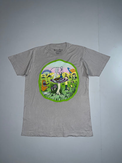 !                            Rick and Morty Authentic Product Size - (M/L)